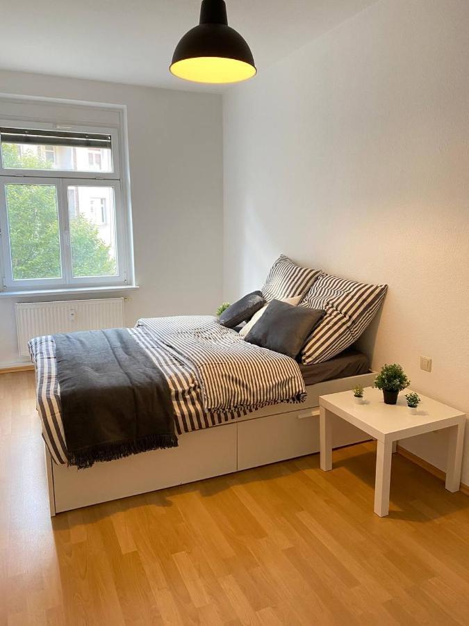 Schones Zimmer Naher Bahnhof Neustadt Dresden Zentral Wlan Eksteriør bilde